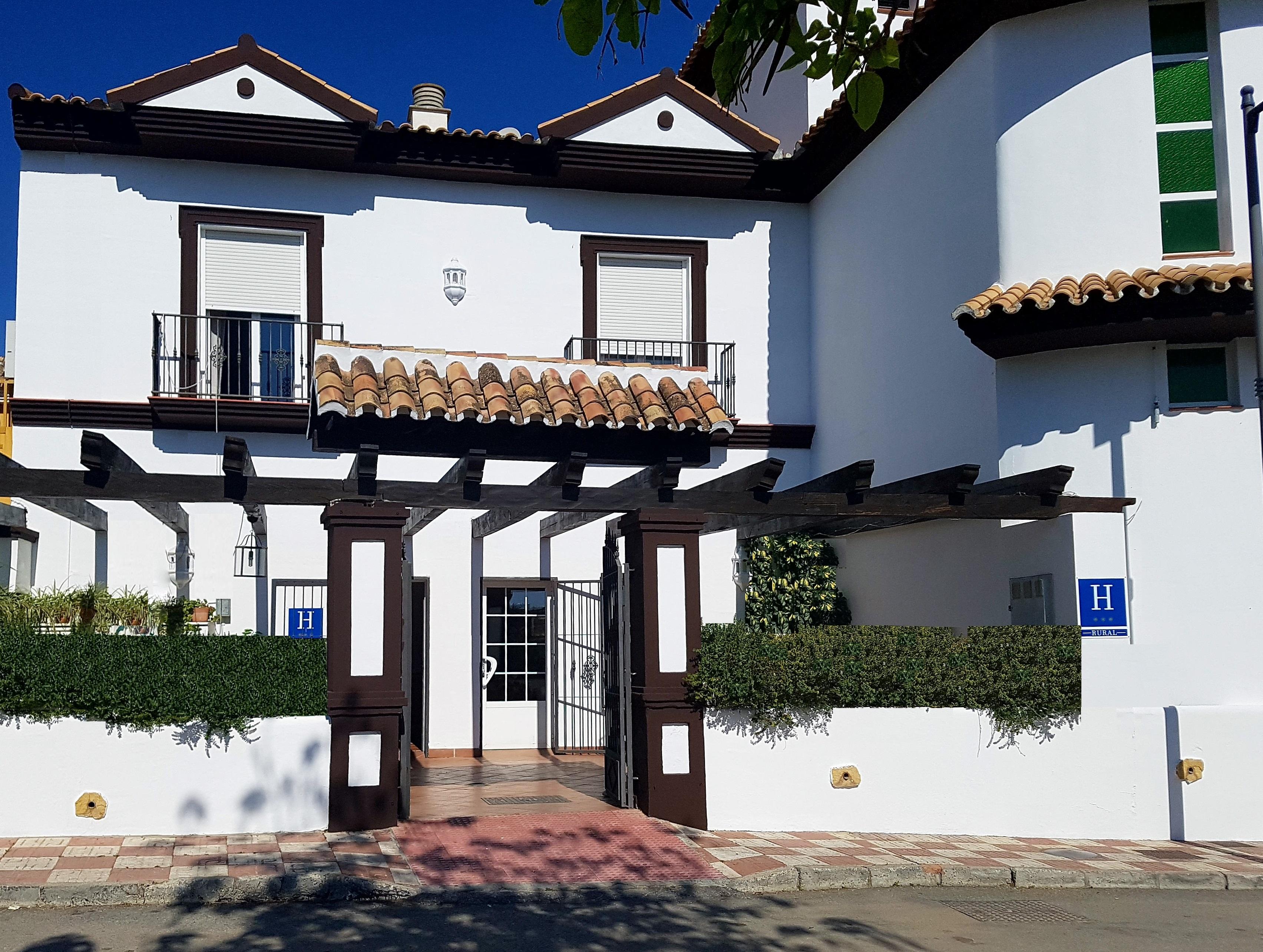 อัลเบนไซเร โฮเทล Hotel Fuensanta  ภายนอก รูปภาพ