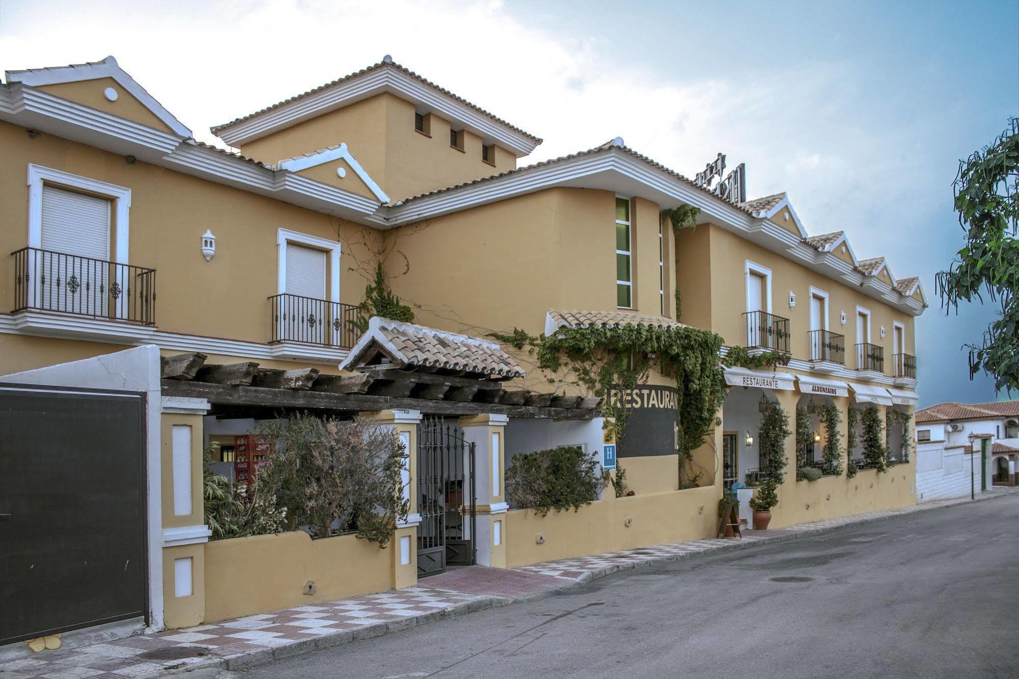 อัลเบนไซเร โฮเทล Hotel Fuensanta  ภายนอก รูปภาพ